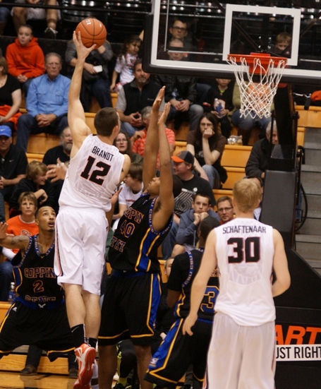 Angus_brandt_dsc01809_medium