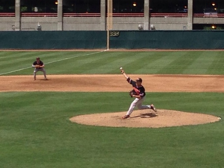 Bl2puh5ccaan05__medium