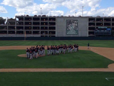 Bl3drqscaae4ax9_medium