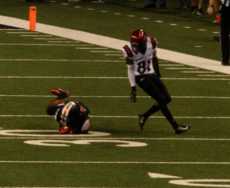 Steven_nelson_interception_dsc05237_medium