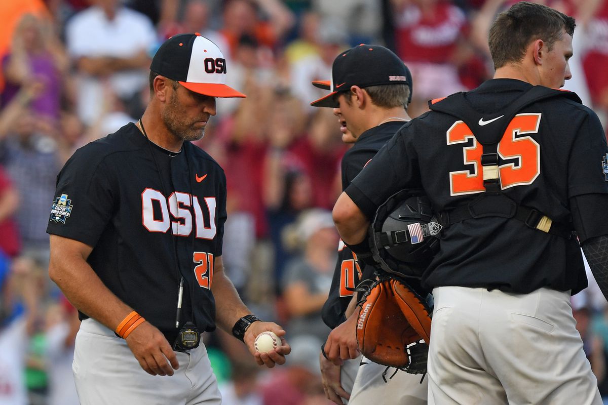 College World Series - Arkansas v Oregon State - Game One