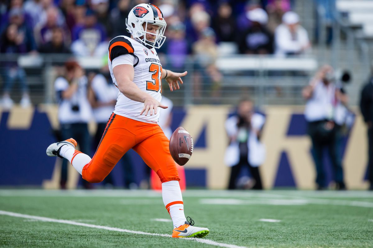 NCAA FOOTBALL: OCT 22 Oregon State at Washington