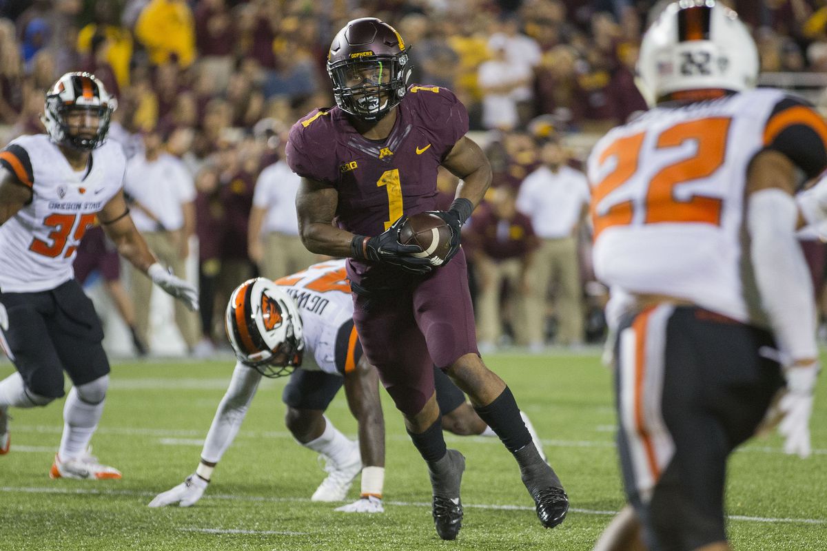 NCAA Football: Oregon State at Minnesota