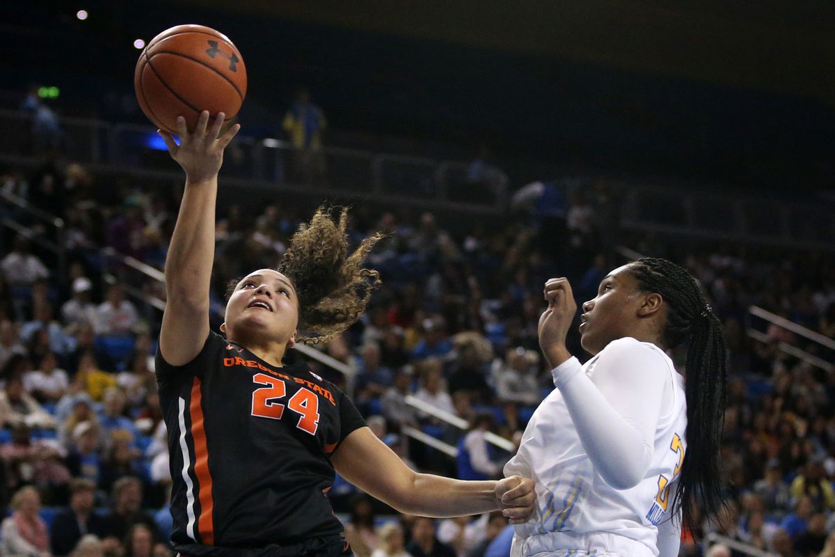 Oregon State v UCLA