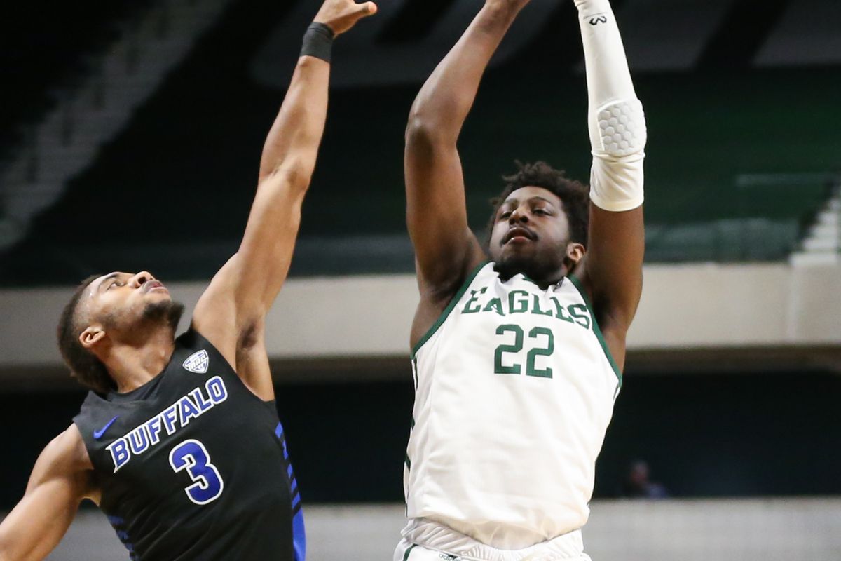 COLLEGE BASKETBALL: JAN 04 Buffalo at Eastern Michigan