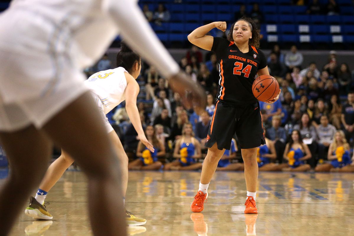 Oregon State v UCLA