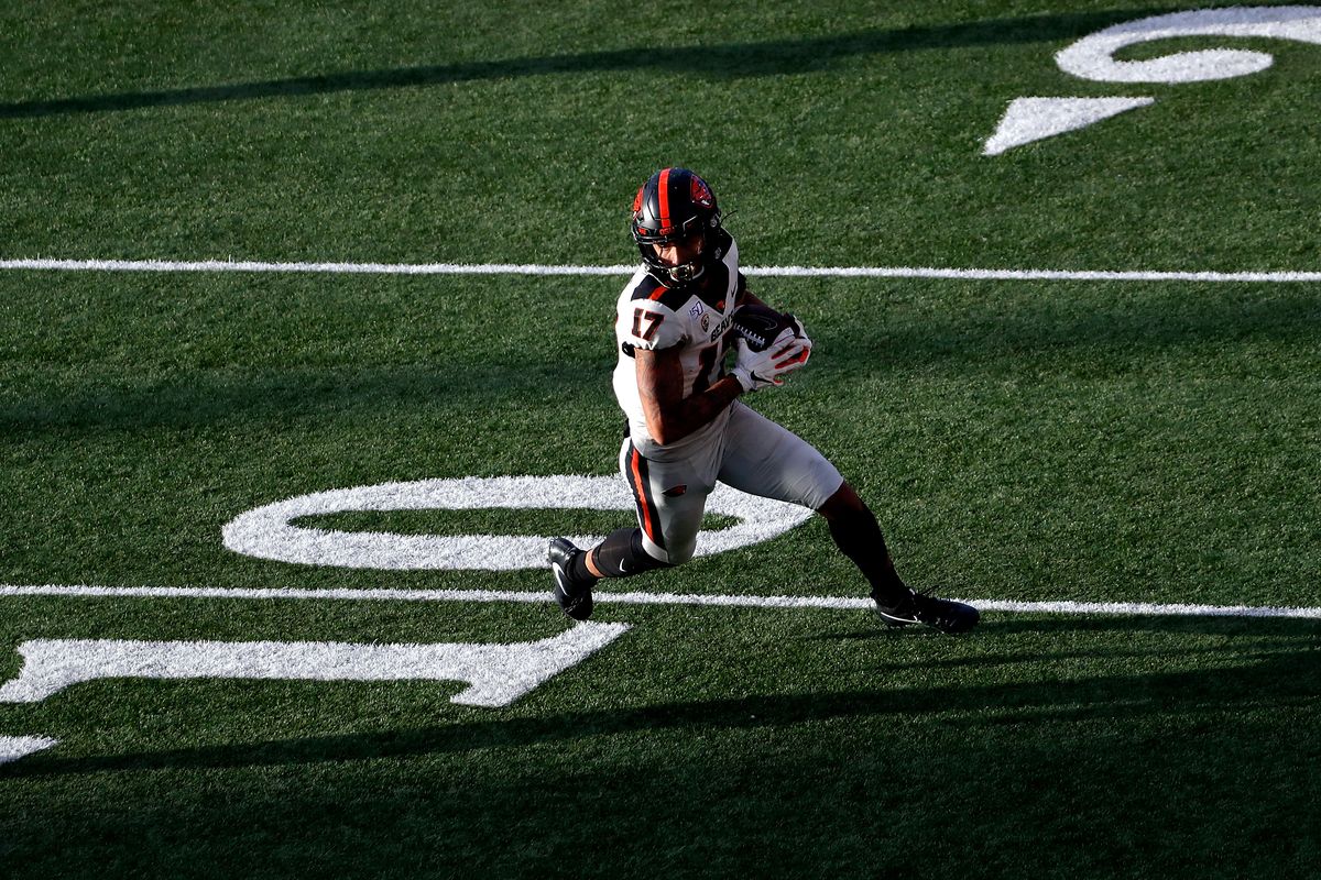 COLLEGE FOOTBALL: NOV 02 Oregon State at Arizona