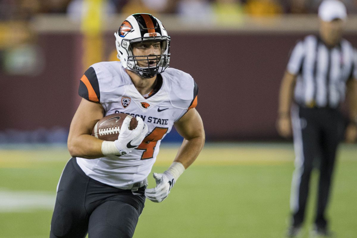 NCAA Football: Oregon State at Minnesota